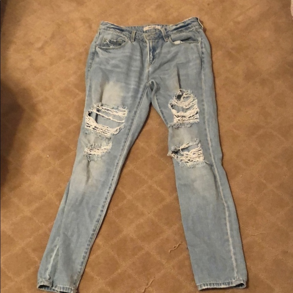 Refuge ripped boyfriend jeans
